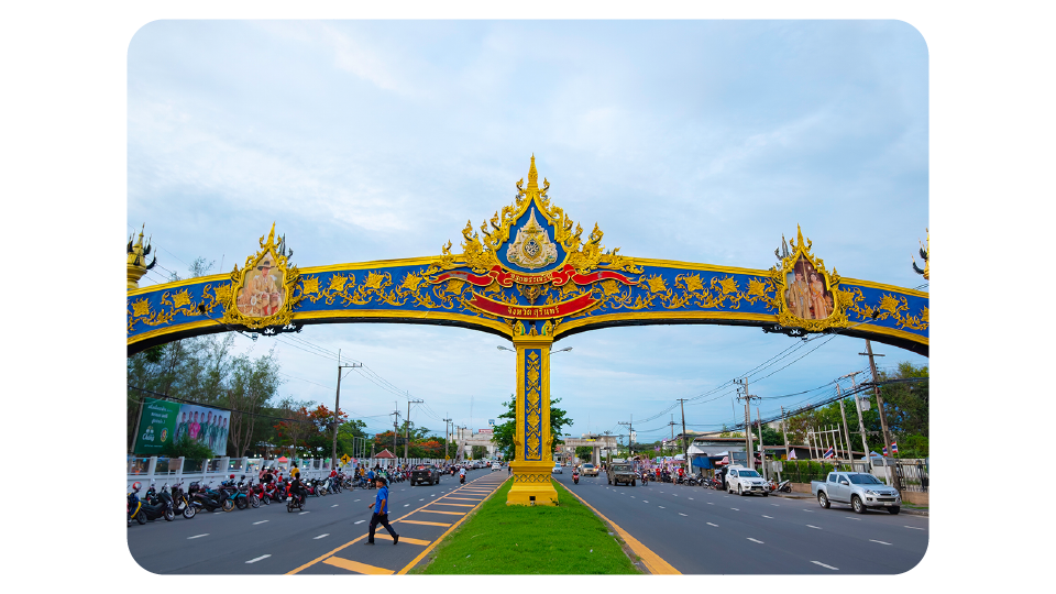 อาคารพาณิชย์สุรินทร์ โซนค่ายวีรวัฒน์โยธิน